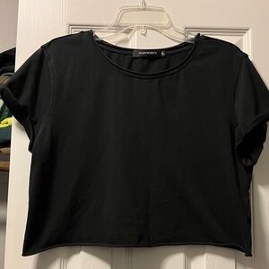Merokeety Classic Black Crop Top